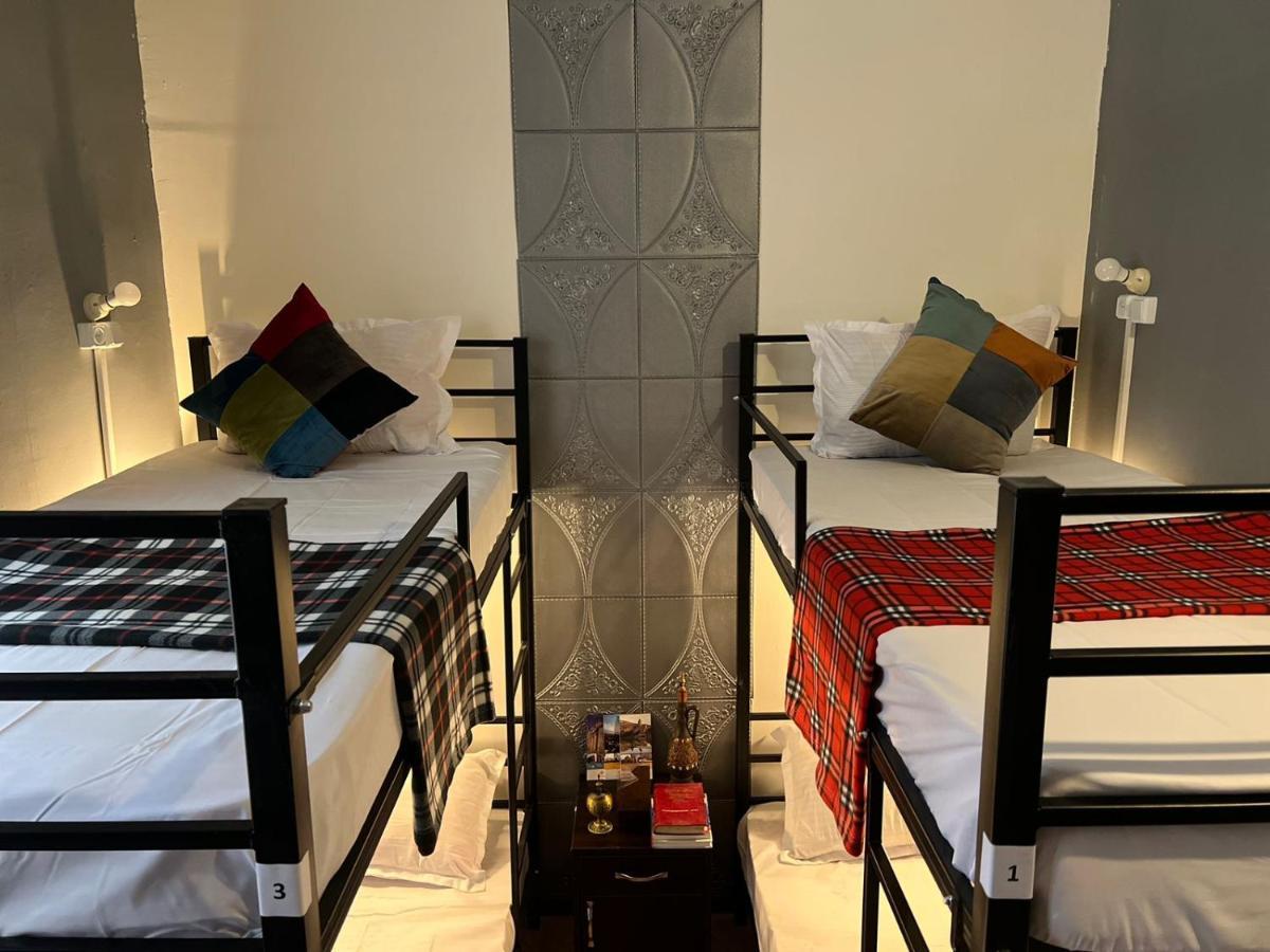 Backpackers Hostel Tiflis Dış mekan fotoğraf